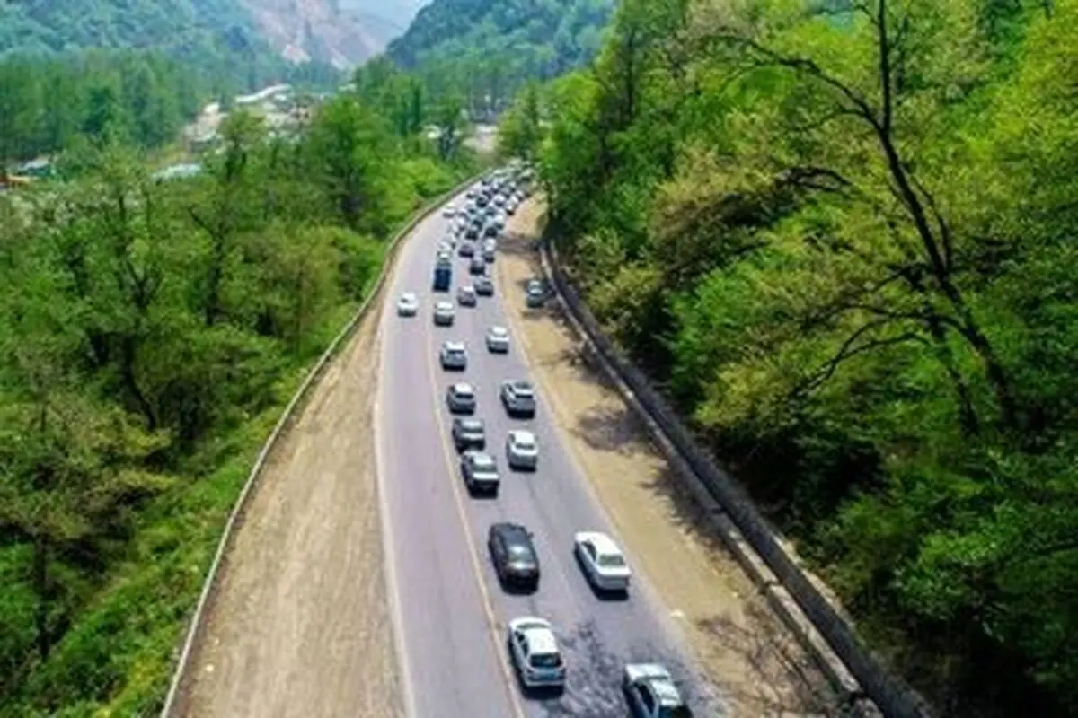 جاده چالوس برای چهارمین روز متوالی یک‌طرفه شد