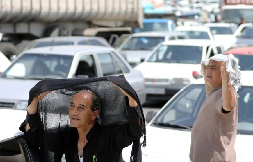 تصاویر؛ قفل شدن مسیرهای منتهی به مرز مهران