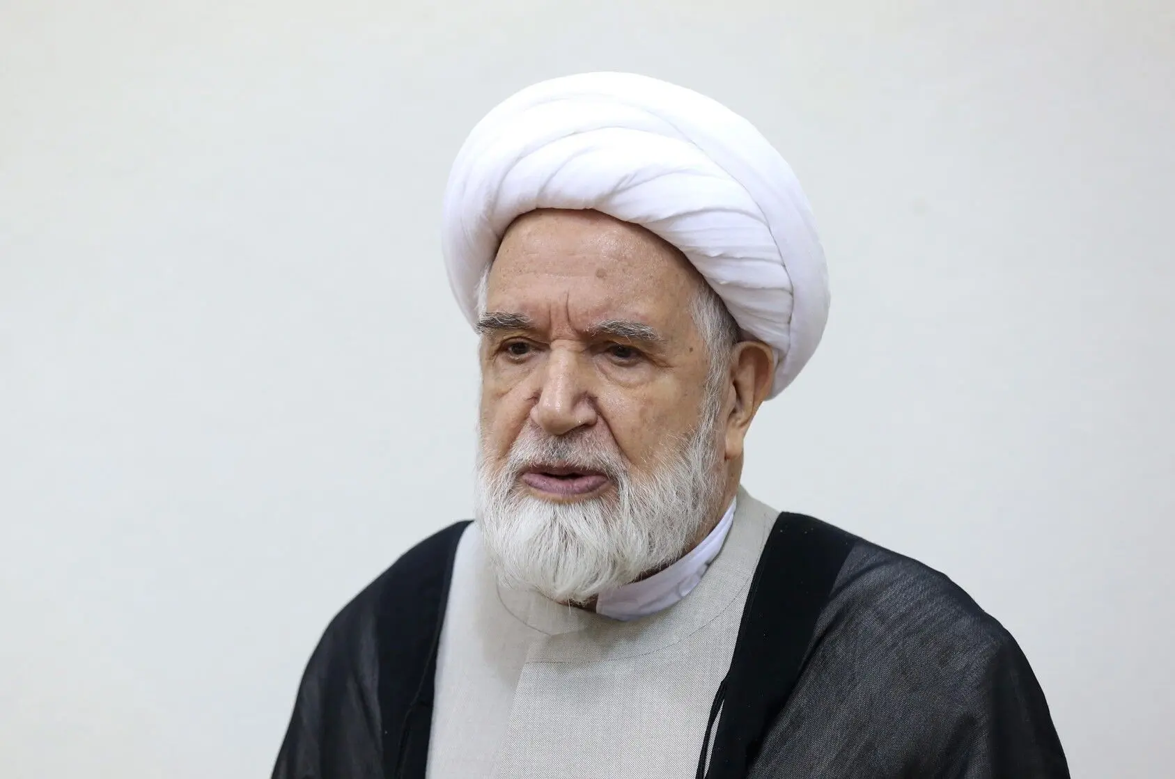 مهدی کروبی: ایران با ارادهٔ آهنین ملتش هرگز تسلیم نمی‌شود