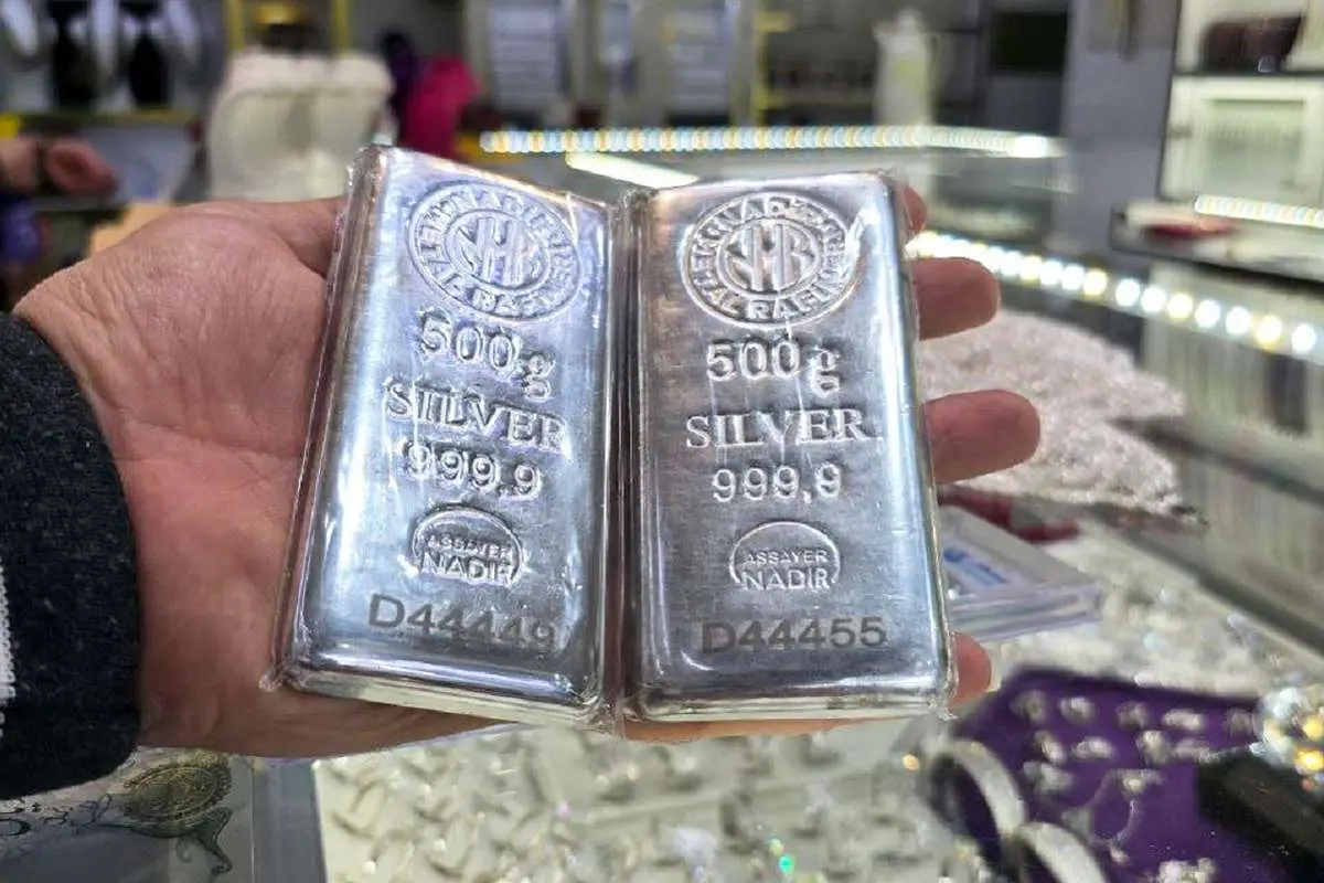 خرید شمش نقره برای سرمایه‌گذاری عاقلانه است؟