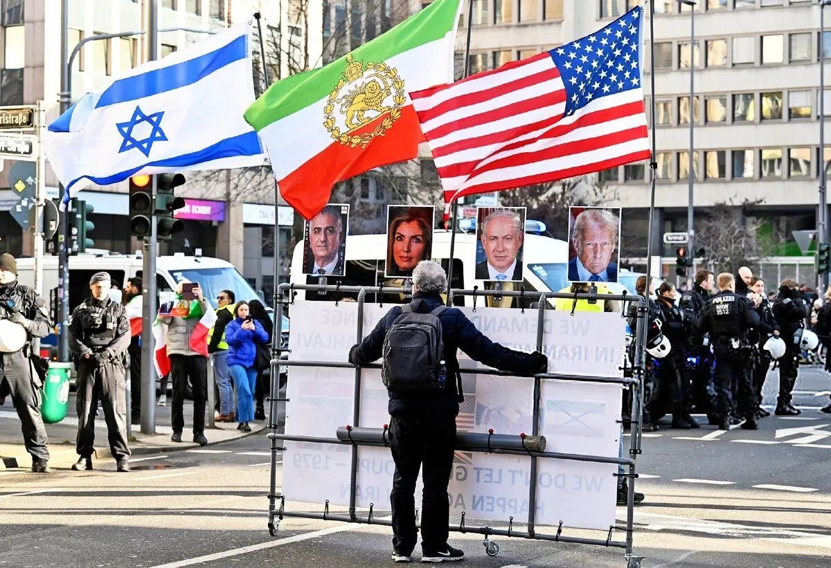 حمله تند روزنامه اعتماد به موافقان حمله نظامی به ایران 