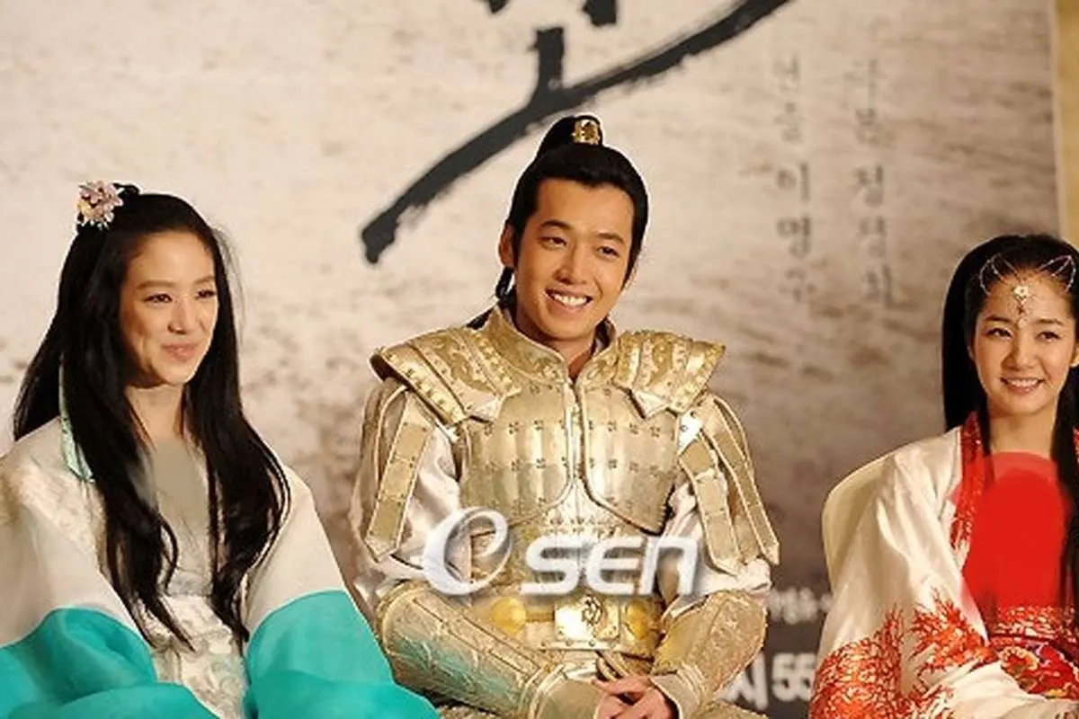 چهرۀ «شاهزاده هودونگ» (سریال جومونگ 3) در روز ترخیص از خدمت سربازی