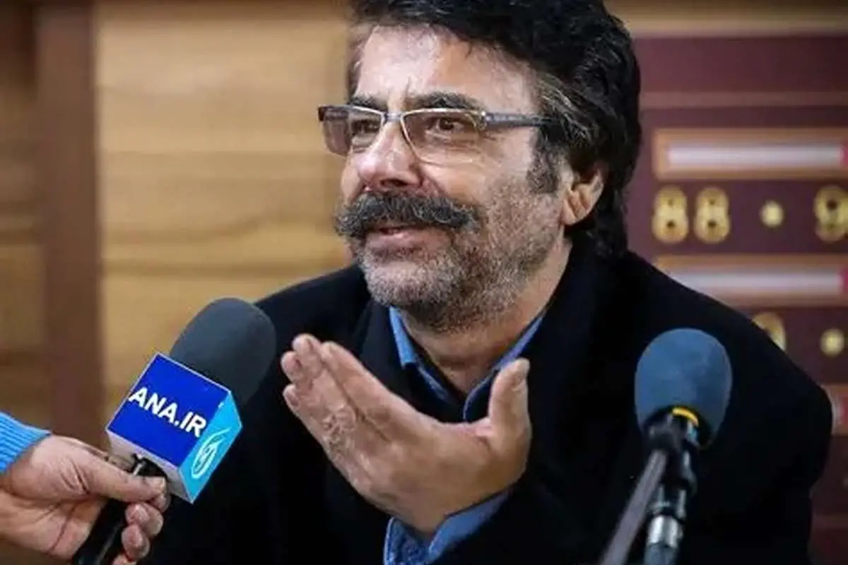 علیرضا افتخاری عزادار شد