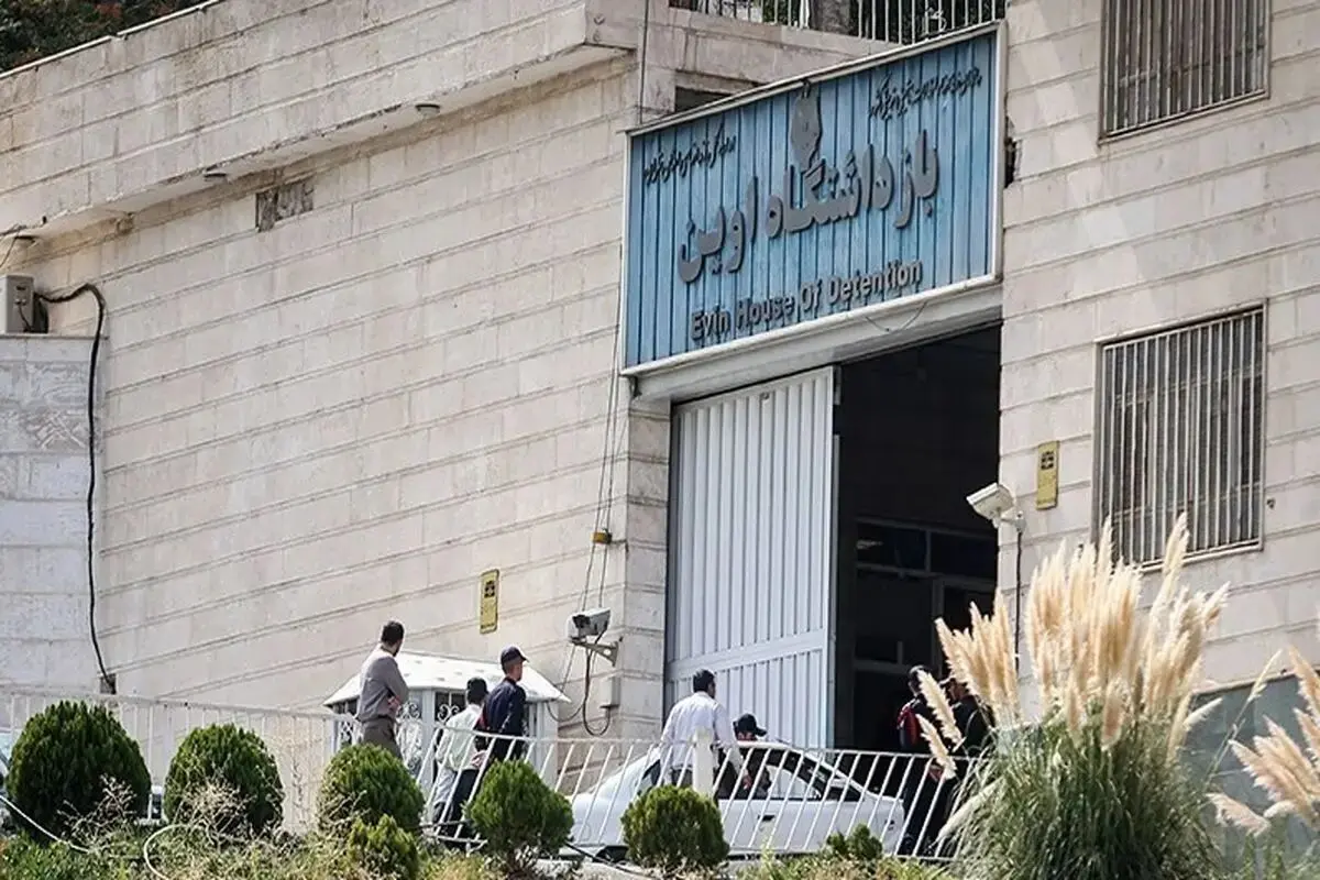 اولین تصاویر از داخل  زندان اوین بعد از حمله اسراییل به آن