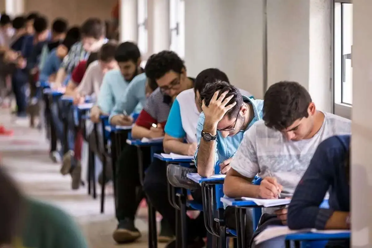 خسروپناه: مصوبه تأثیر قطعی معدل در کنکور قطعی و دائمی است