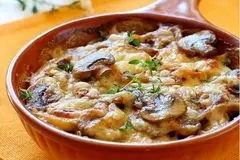 این پیش‌غذای خوشمزه و گیاهی را با قارچ درست کنید 