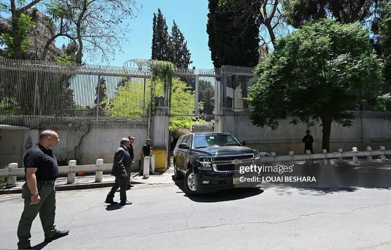 اهتزاز پرچم آمریکا در سوریه