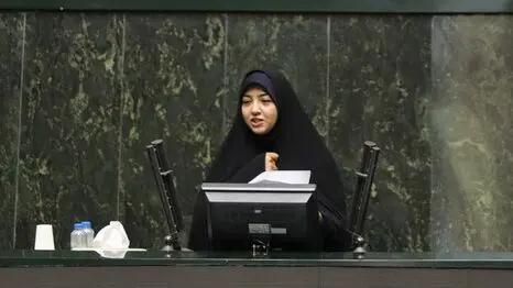 وزیر کار پاسخ بدهد چه میزان از جمعیت مردم کشور فقط‌ و فقط با یارانه زندگی می‌کنند