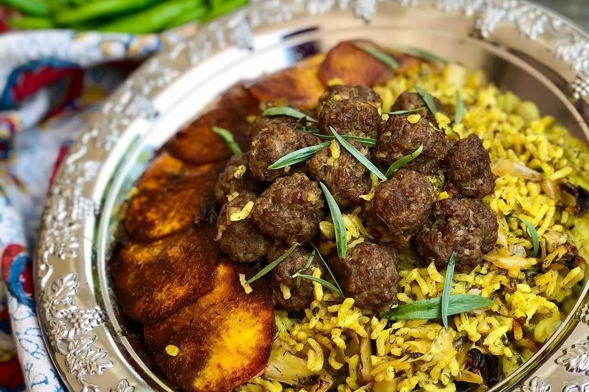 ریحان پلو با گوشت؛ پلو مخلوط خوشمزه و خاص


