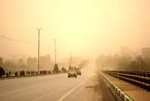 گردوغبار، دید افقی را در یزد به زیر ۳۰۰۰ متر رساند