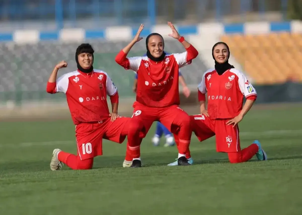 برد ۲-۱ زنان پرسپولیس مقابل استقلال؛ دربی تاریخی را سرخ‌ها بردند