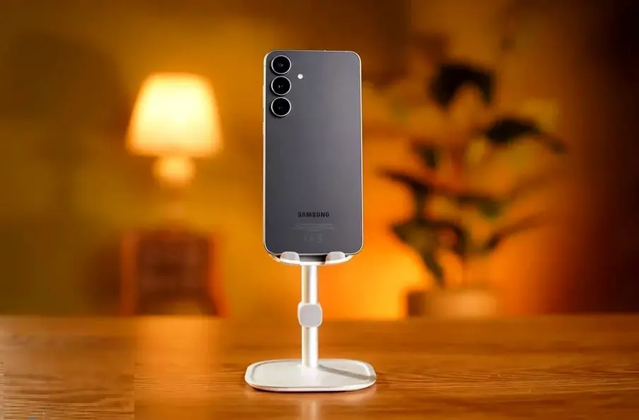 شکست سنگین دوربین گلکسی S25 FE مقابل آیفون 13