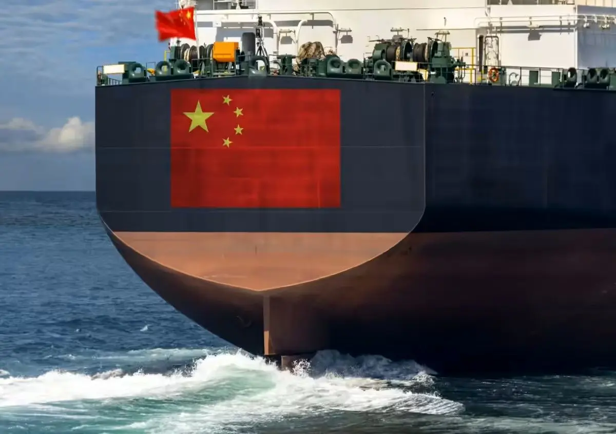 رویترز: نفتکش چینی از تنگه هرمز عبور کرد