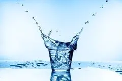تحقیقات جدید: کاهش اضطراب با نوشیدن آب؛ آیا ممکن است؟