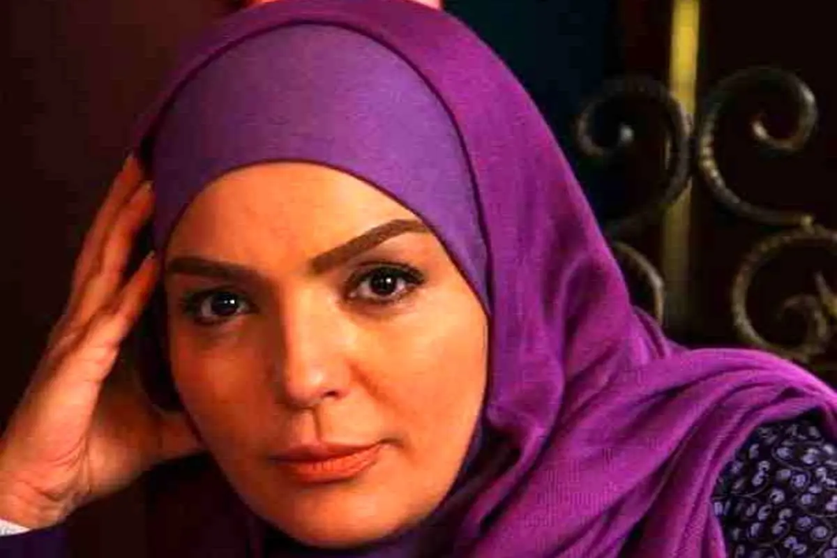 تیپ زمستانی شهرزاد عبدالمجید؛ مانتوی گرم چهارخانه و اکسسوری‌های لوکس