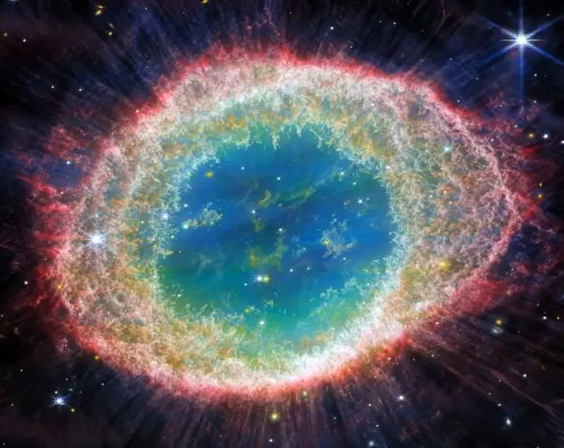 عاشقانه‌های کیهانی