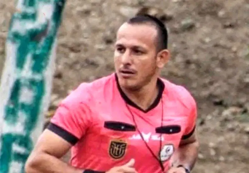 قتل تکان‌دهنده داور فوتبال در زمین بازی

