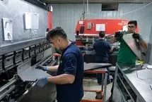 حداقل دستمزد همیشه عقب‌تر از تورم/ چرا افزایش حقوق کارگران فریبنده است؟