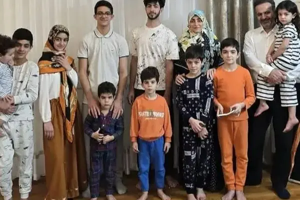 مادر دهه شصتی با ۱۰ فرزند!