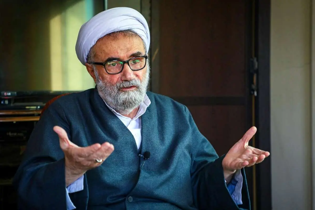 انتقاد صریح مسیح مهاجری از حضور کاظم صدیقی در تریبون نماز جمعه؛ برای نظام اسلامی خسران است