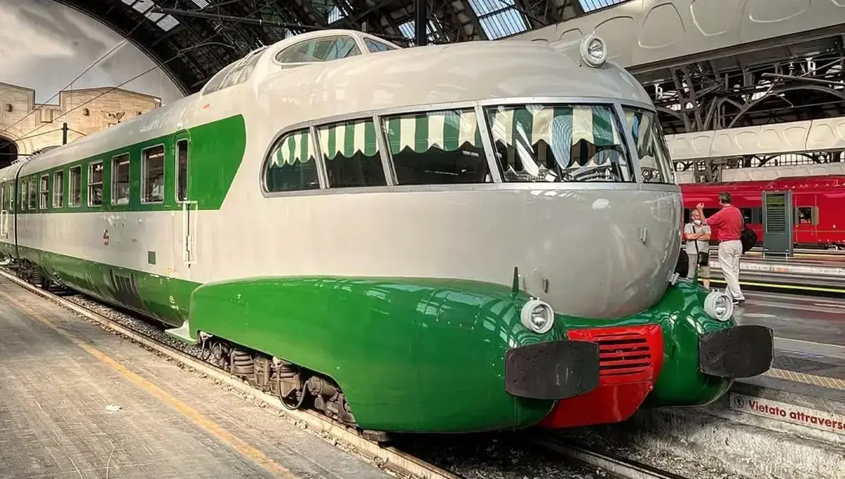 آرلِکینو: قطاری که مدرنیسم ایتالیا را روی ریل آورد