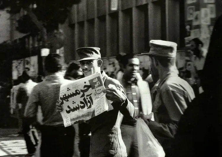 یک عکس یک روایت: خرمشهر آزاد شد!
