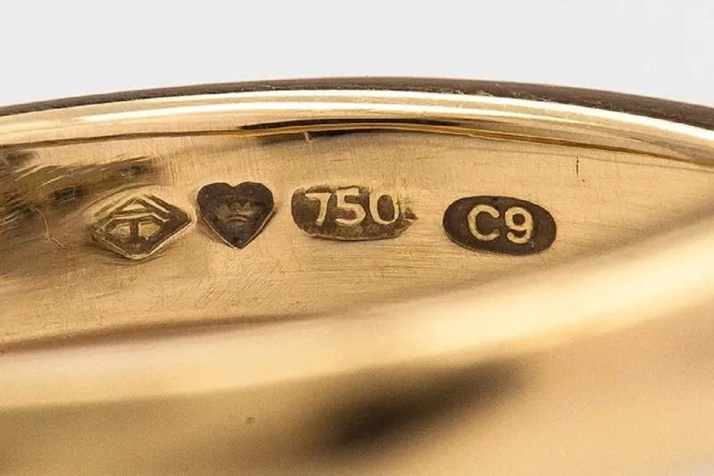 کد 750 - C9 روی طلا