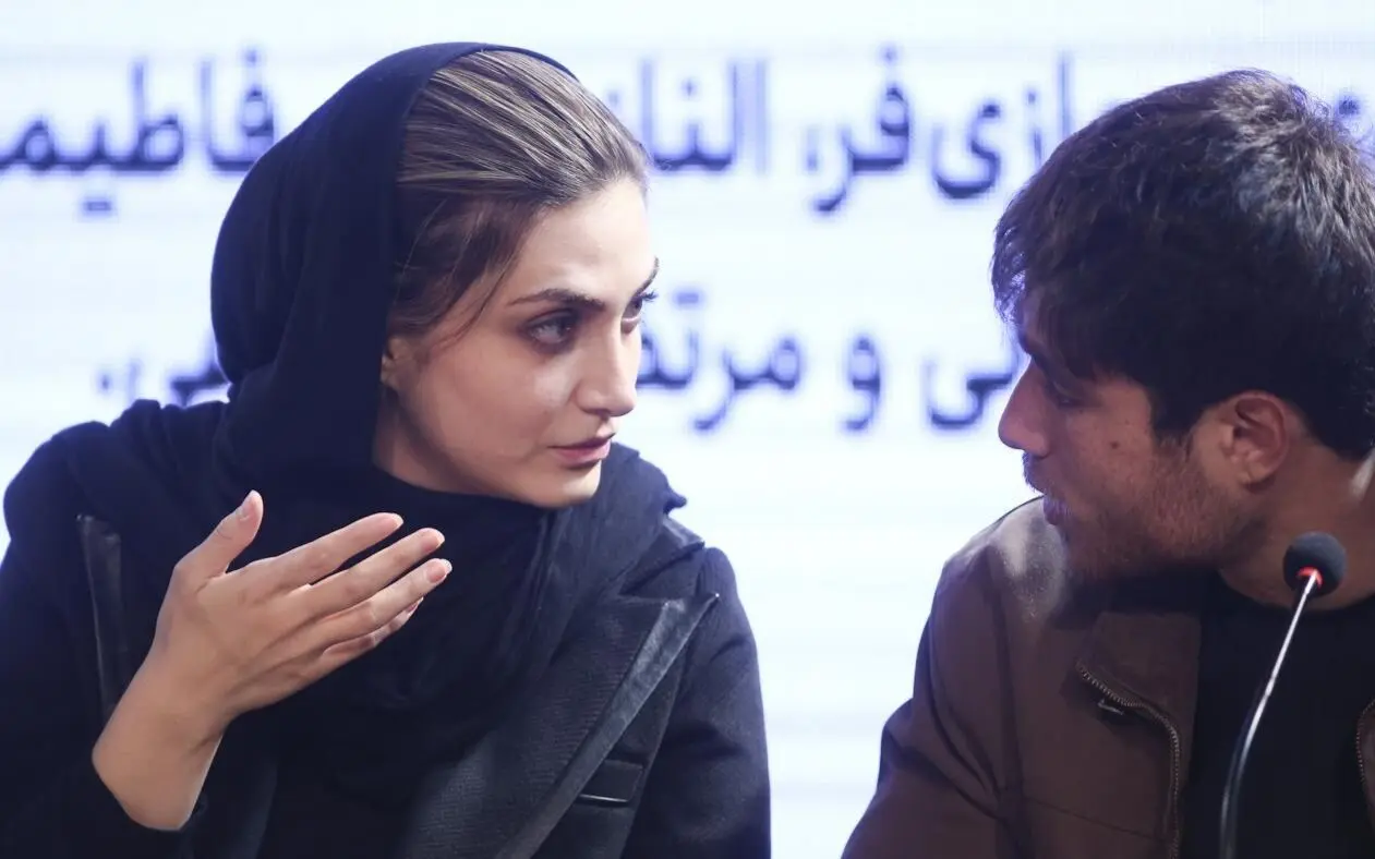 تصاویری از النار ملک در دومین روز جشنواره فیلم فجر 