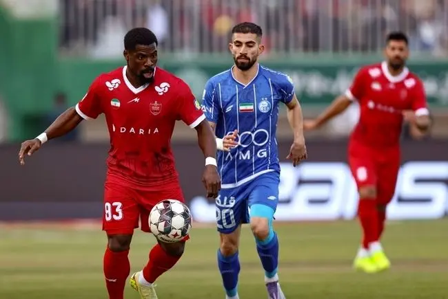 نتیجه دربی ۱۰۶ پرسپولیس ۰ - ۰ استقلال / کسل‌کننده و بی‌نمک در اراک!  