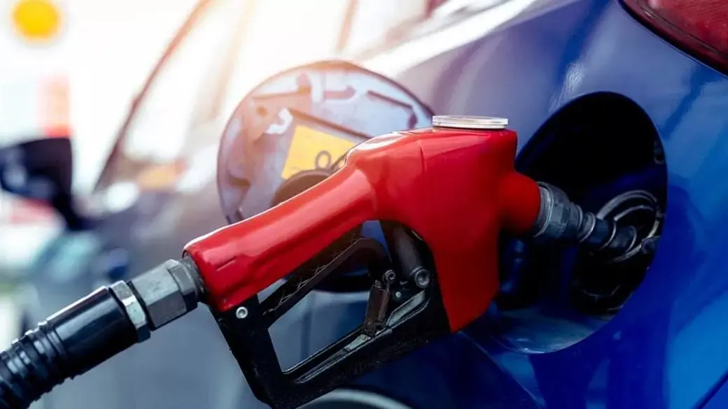 واردات 4 میلیارد دلاری برای درآمد روزانه 100میلیارد تومان