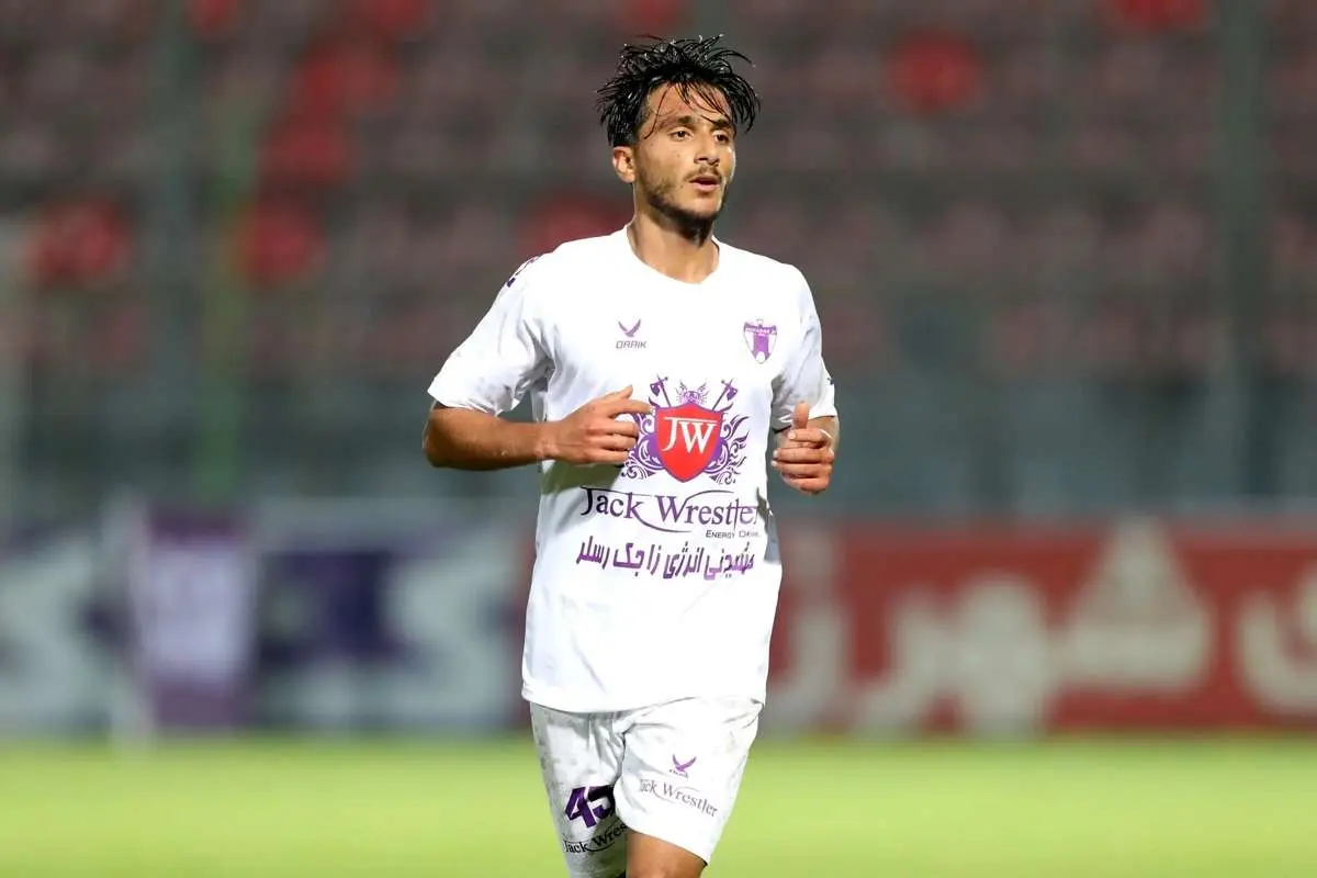پدیده استقلال به‌زودی در پیراهن پرسپولیس!

