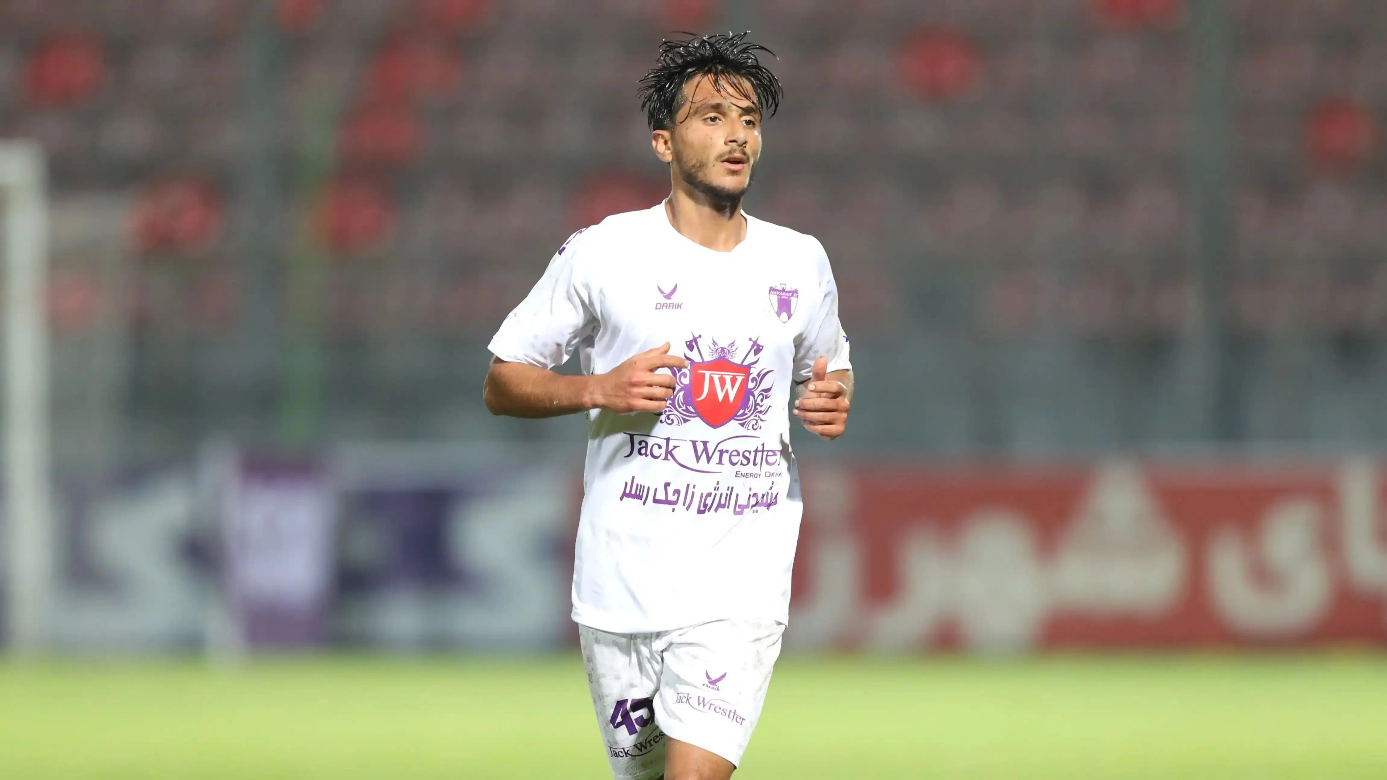 پدیده استقلال به‌زودی در پیراهن پرسپولیس!

