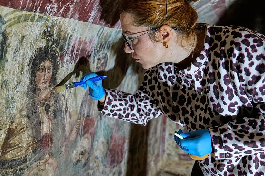  کشف نقاشی دیواری نادر از عیسی مسیح