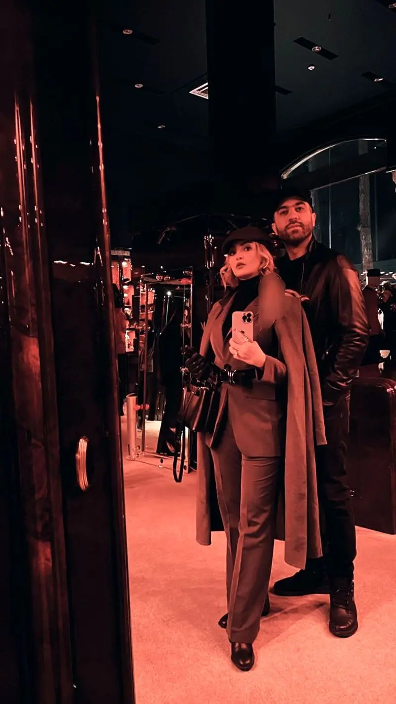 نیلوفر پارسا