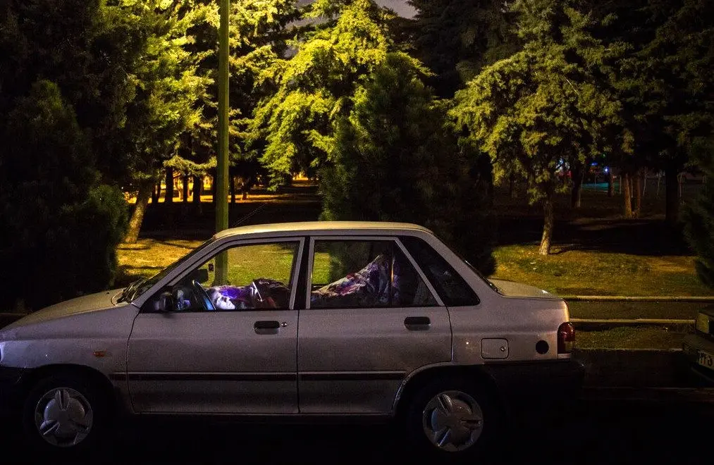 مردم باورشان نمی‌شود که من چند سال است در خودرو می‌خوابم