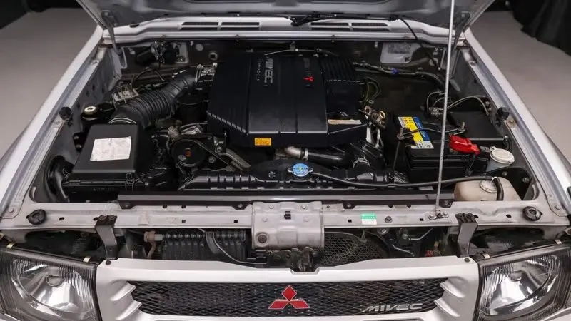 میتسوبیشی پاجرو اوولوشن