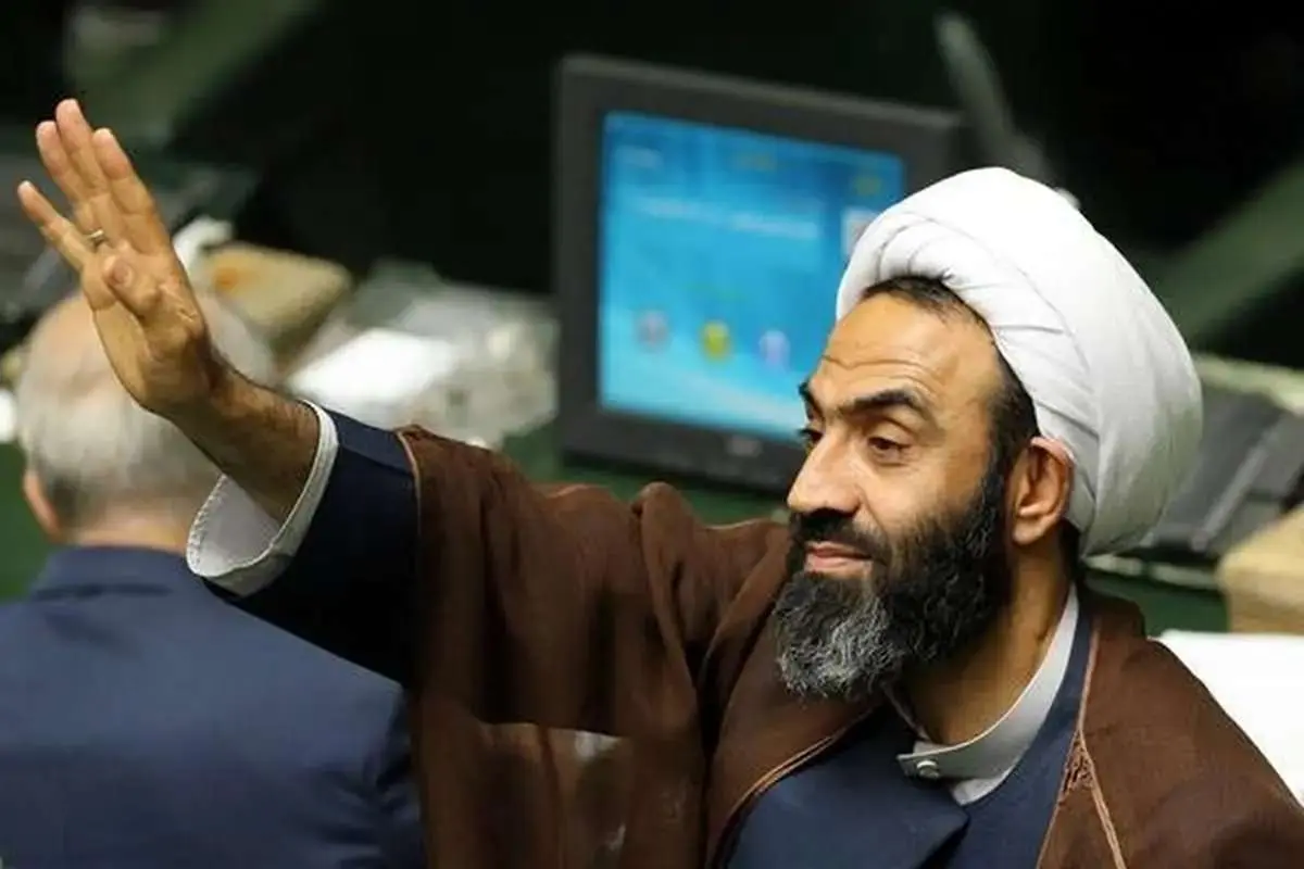 نقدعلی: در حمله آمریکا به تاسیسات هسته‌ای اصفهان اتفاق خاصی رخ نداد
