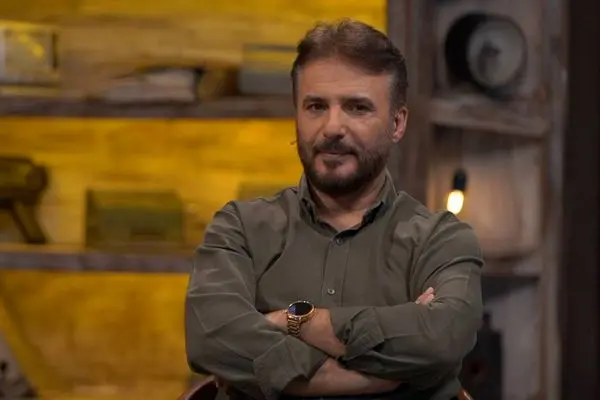 بغض جواد هاشمی به یاد علی انصاریان در شام ایرانی