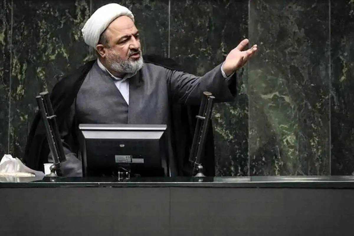 رسایی باز هم شاکی شد؛ عارف هم مشکل ظریف را دارد