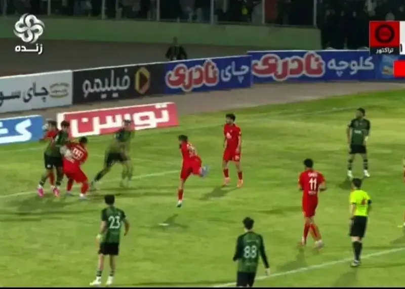 کارشناسی داوری بازی خیبر مقابل تراکتور؛ پنالتی تراکتوری‌ها سوخت؟!