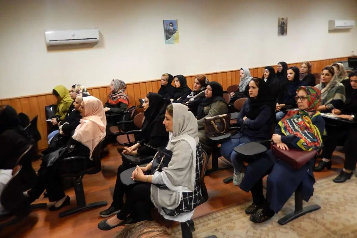 فرآیند ثبتنام مدارس زیر ذرهبین نظرسنجی اولیا