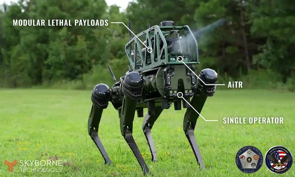 ببینید؛ سگ رباتیک آمریکایی که می تواند نارنجک شلیک کند! 