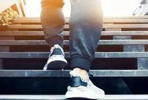 آیا بالا رفتن از پله‌ها می‌تواند برای مغزتان مفید باشد؟