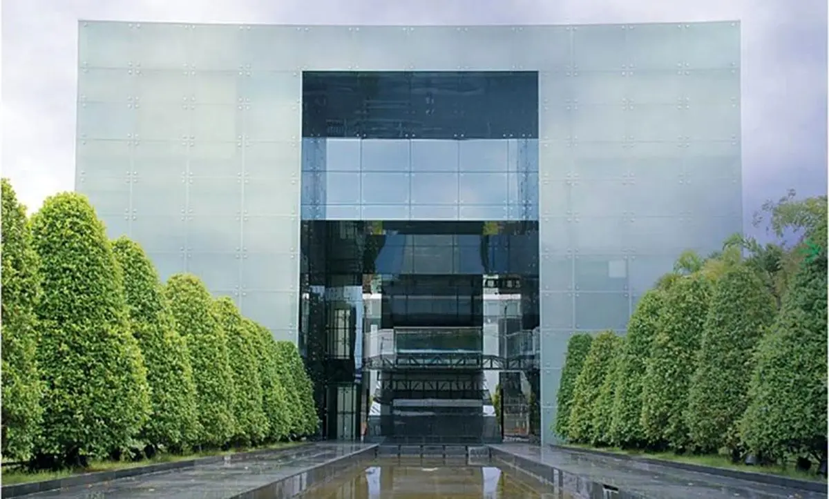 واکنش طنز سفارت ایران در تایلند به خبر ساقط‌شدن جنگنده آمریکایی 