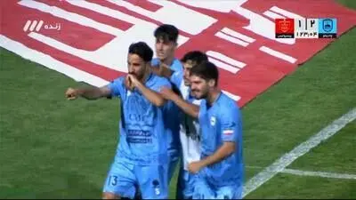 ببینید؛ سوپرگل محمودآبادی و گل دوم چادرملو به پرسپولیس