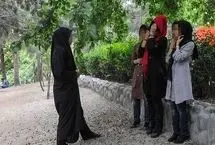 نقطه سرخطِ حجاب
‌