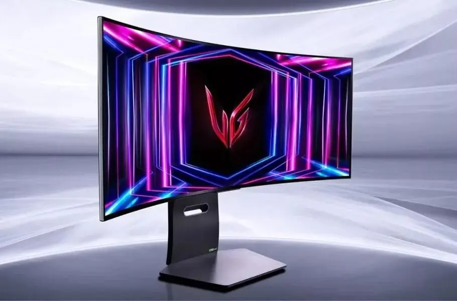 اولین مانیتور OLED جهان با RGB Stripe و نرخ ۲۴۰ هرتز رونمایی شد