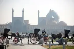 شاخص آلودگی هوا اصفهان امروز دوشنبه ۱۰ آذر/تعطیلی مدارس ناشی از آنفلوآنزا بود، نه آلایندگی