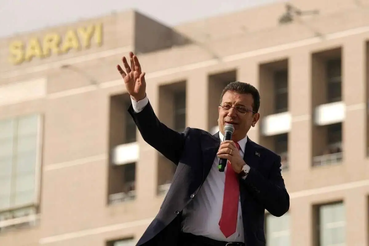 انتقادات تند اکرم امام‌اوغلو از اردوغان: او قصد دارد قوانین را از نو بنویسد تا هیچ رقیب واقعی نتواند زنده بماند