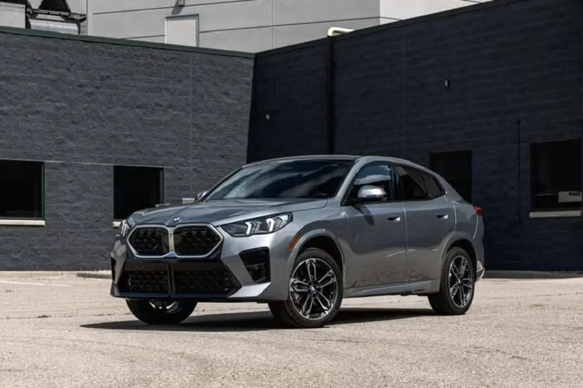 بی‌ام‌و X2 25i و X2 18i؛ نگاهی به دو نسخه جذاب شاسی‌بلند آلمانی در ایران